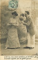 Jeux Et Jouets - Femmes - Hommes - C'est Un Coup Réussi Quand Au Jeu De Ballon Il Revient Apporté Par Un Gentil Garçon - Jeux Et Jouets