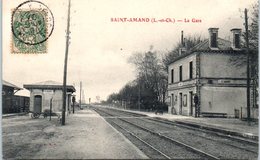 41 - SAINT AMAND --  La Gare - Saint Amand Longpre