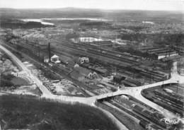 71-LE CREUZOT- VUE AERIENNE SUR LES USINES - Le Creusot