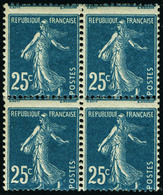 Neuf Sans Charnière N° 140, 25c Bleu Semeuse, Bloc De 4, Piquage à Cheval, T.B. - Sonstige & Ohne Zuordnung