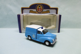 Oxford - MORRIS MINOR 1000 Van POLICE BERMUDA Réf. MM046 BO 1/43 - Utilitaires