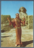 CPM - ÉGYPTE - JEUNE DANSEUSE ET SPHINX - Persons