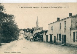 85 - La Mothe Achard : Arrivée Par La Route De La Roche Sur Yon - La Mothe Achard