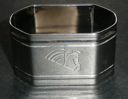 Rond De Serviette, Décor "crevette" Logo Air France, Métal Argenté, Compagnie Aérienne, Pégase Cheval Ailé, Hippocampe - Silverware