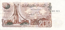 BILLETE DE ARGELIA DE 200 DINARS DEL AÑO 1983  (BANKNOTE) - Algerien