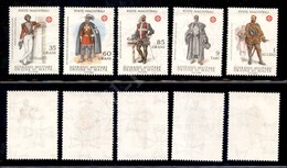 23917 SMOM - POSTA ORDINARIA - 1979 - Uniformi Dell'Ordine 3° Emissione (163/167) - Serie Completa - Gomma Integra - Other & Unclassified