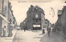 35-FOUGERES- RUE DUGUESCLIN ET RUE ALEXANDRE III - Fougeres