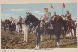 MILITARIA  MAROC. RABAT . Le  Maréhal De France LYAUTEY (à Cheval , à La Tête De Ses Troupes) - Personnages