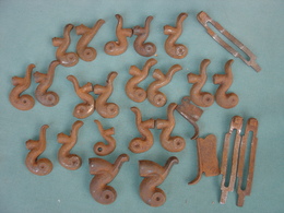 LOT DE PIECES DETACHEES POUR FUSILS DE CHASSE - Armas De Colección