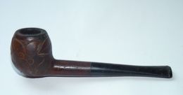 ANCIENNE VINTAGE PIPE DE BRUYERE GARANTIE CISELE DESSIN 14.2 X 3.7 CM    VOIR PHOTOS - Pipes En Bruyère