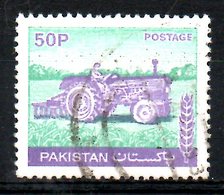 PAKISTAN. N°468 Oblitéré De 1978-79. Tracteur. - Agriculture