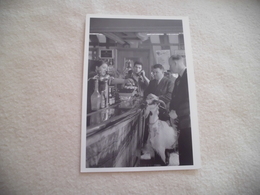 LA CHEVRE AU CHATELET... - Doisneau