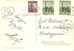 Egypte 1954 - Carte Du Caire à Madagascar - Les Pyramides En Période De Crue Du Nil - Lettres & Documents