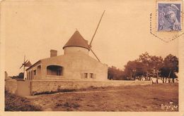 Ile De Noirmoutier 85 :  La Guérinière.   Les Moulins    (voir Scan) - Ile De Noirmoutier