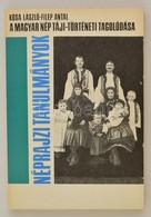 Kósa László - Filep Antal: A Magyar Nép Táji-történeti Tagolódása. Bp., 1983, Akadémiai. Papírkötésben, Jó állapotban. - Non Classificati