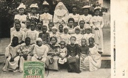 * T1/T2 Dahomey, Ecole De Filles / Girl School - Non Classificati