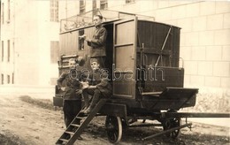 * T1/T2 1928 Budapest, Magyar Katonai Postagalambok, Katonák A Mozgó Dúccal / Hungarian Military Homing Pigeons, Soldier - Zonder Classificatie