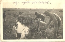 T2/T3 1916 Rákászó Osztrák-magyar Katonák Még A Régebbi Jobb Id?kb?l / WWI K.u.k. Military, Soldiers Fishing For Crab. P - Zonder Classificatie