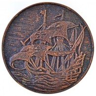 DN A Santa María(?) Hajót ábrázoló Fém Plakett (77mm) T:2,2- Patina
ND Metal Plaque Depicting The Ship Santa María(?) (7 - Non Classés