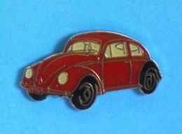 1 PIN'S //   ** COCCINELLE VOLKSWAGEN ** - Volkswagen