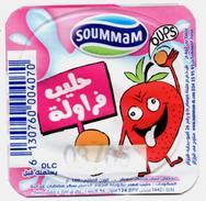 Opercule Cover Yaourt Yogurt " Soummam " OOPS ! Lait Fraise "  Yoghurt Yoghourt Yahourt Yogourt - Opercules De Lait