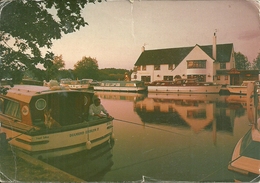 Norfolk Broads (Norfolk, U.K.) The River Bure With Boats, Fiume Bure Con Battelli - Norwich