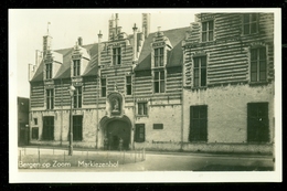 NEDERLAND ANSICHTKAART * BERGEN OP ZOOM * Markiezenhof   (3894a) - Bergen Op Zoom