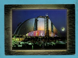 Emirats Arabes Unis United Arab Emirates Dubai The Jumeirah Beach Hotel  ( Tres Grand Format 12cm X 17cm ) - Dubai