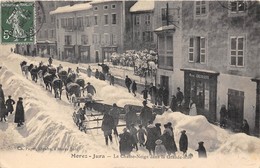 39-MOREZ- LE CHASSE-NEIGE DANS LA GRANDE -RUE - Morez