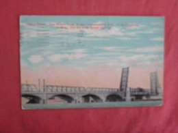 - Ohio > Toledo        New Million Dollar Bridge         Ref 3032 - Toledo