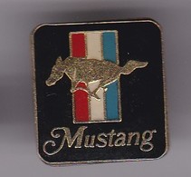 Pin's FORD MUSTANG - Ford