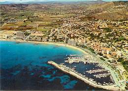 P-Mon18 - 4220 : LE LAVANDOU. VUE AERIENNE - Le Lavandou