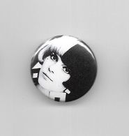 DIVERS  France Gall " Badge " - Objets Dérivés