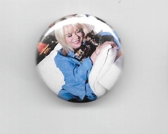 DIVERS  France Gall " Badge " - Objets Dérivés