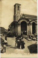 6340 - Vendée -  TALMONT :  Le Halles , Le Marché Et L' Eglise  En 1920 - Talmont Saint Hilaire