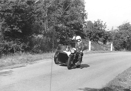 ¤¤  -  Cliché D'une Moto Lors D'un Tour De Bretagne  -  Side-Car  -  Voir Description       -   ¤¤ - Motorräder