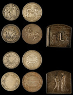 1016 Frankreich, Lot Von Vier Versilberten Bronzemedaillen Und Einer Versilberten Bronzeplakette (tragbar). Dabei Medail - Other & Unclassified