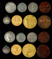 1029 LANDWIRTSCHAFT/AUSSTELLUNGEN, Kleine Sammlung Von 8 Medaillen Unterschiedlicher Länder. Erhaltung Unterschiedlich. - Other & Unclassified