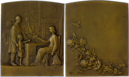 1233 Bronzeplakette (ca. 62,10x51,60mm, 85,79g), O.J., Von Dautel. Av: Sitzende Weibliche Gestalt Am Schreibtisch übergi - Other & Unclassified