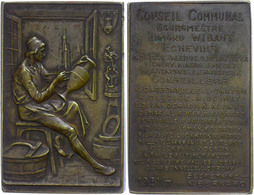 1243 Rechteckige Bronzeplakette (ca. 44,20x29mm, Ca. 23,91g), 1921, Von G. Devreese. Av: Sitzende Männliche Gestalt Beim - Sonstige & Ohne Zuordnung