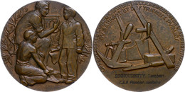 1330 Frankreich, Bronzemedaille (Dm. Ca. 54mm, Ca. 104,05g), O.J., Von (Signatur Unleserlich). Av: Zwei Knaben Einweisen - Sonstige & Ohne Zuordnung