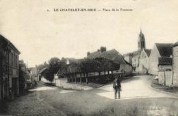 1 Cpa Le Chatelet En Brie - Le Chatelet En Brie