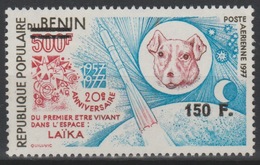 Bénin Premier Etre Vivant Dans L'Espace Space Raumfahrt Chien Dog Hund Fusée Rocket Rakete Surchargé Overprint MNH** - Africa