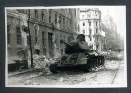 95863 BUDAPEST 1956. Forradalom, 16 Db Originál Fotó Album Lapokon , 9,5*6,5cm. érdekes Darabok! - Andere & Zonder Classificatie