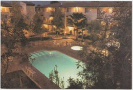 HOSPITALITY SUITE RESORT, Scottsdale, Arizona, –  Unused Postcard [21735] - Scottsdale