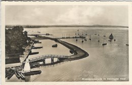 Strandpromenade Im Steihuder Meer.    Germany.  S-4278 - Steinhude