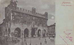 CARTOLINA - POSTCARD - PIACENZA - PALAZZO COMUNALE - Piacenza