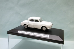 Solido - RENAULT DAUPHINE 1962 Blanc Reboitée Améliorée 1/43 - Solido