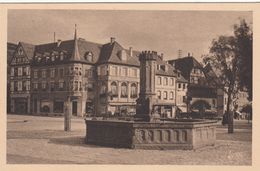 Cp , 68 , MUNSTER , Place Du Marché - Munster