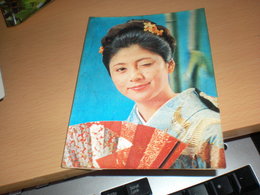 3 D Postcards PK 111 Winky Girl - Asia